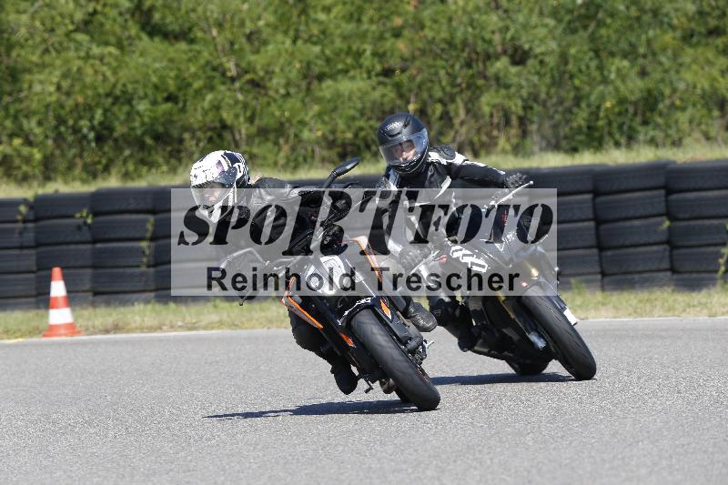 /Archiv-2025/48 25.08.2025 Cornu Master School ADR/gruen-vert/111